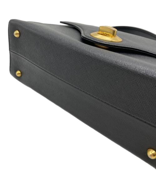 GIVENCHY（ジバンシィ）GIVENCHY (ジバンシィ) ターンロックハンドバッグ ブラックの古着・服飾アイテム