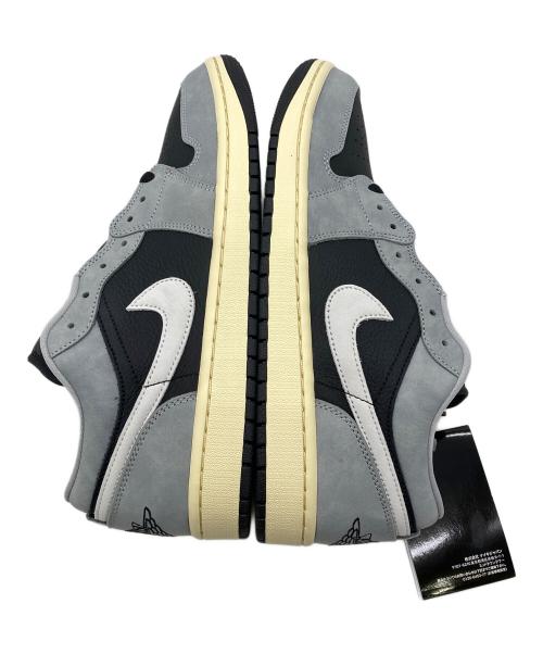 NIKE（ナイキ）NIKE (ナイキ) ローカットスニーカー ブラック×グレー サイズ:27.5の古着・服飾アイテム