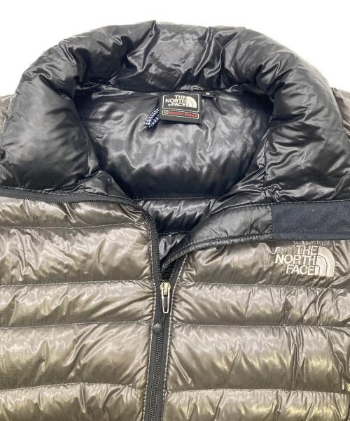 THE NORTH FACE（ザ ノース フェイス）THE NORTH FACE (ザ ノース フェイス) ダウンジャケット グレー サイズ:Sの古着・服飾アイテム