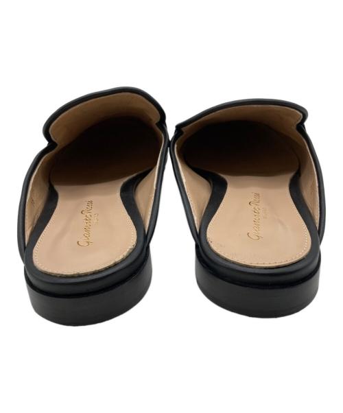 Gianvito Rossi（ジャンヴィト ロッシ） Gianvito Rossi (ジャンヴィト ロッシ) レザーサンダル ブラック サイズ:371/2の古着・服飾アイテム