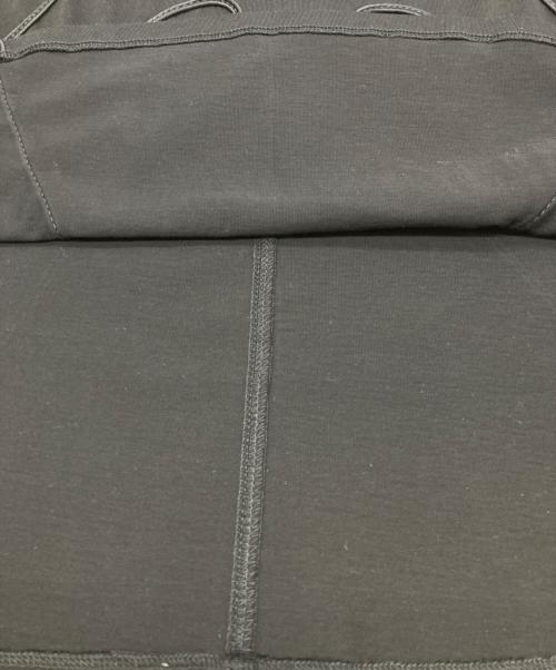 margaux vintage（マルゴー ヴィンテージ）margaux vintage (マルゴー ヴィンテージ) 25SS コードエンブロイダリ―カットソー ブラック サイズ:FREE 未使用品の古着・服飾アイテム