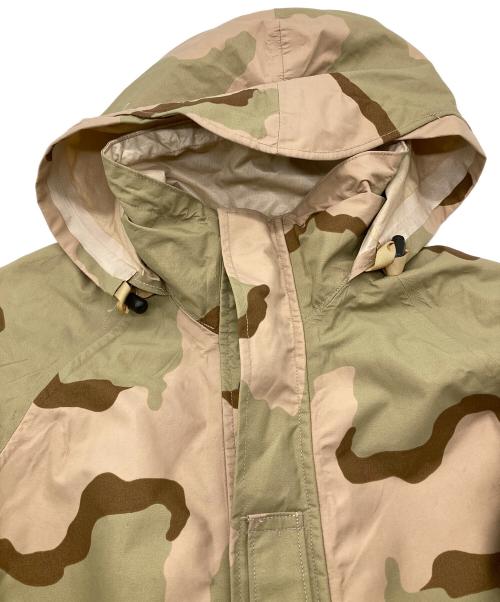 US ARMY（ユーエスアーミー）US ARMY (ユーエスアーミー) 00s DESERT CAMOUFLAGE GOLD WEATHER PARKA ベージュ×グリーン サイズ:MEDIUM REFULARの古着・服飾アイテム