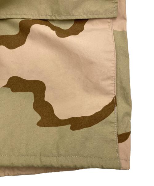 US ARMY（ユーエスアーミー）US ARMY (ユーエスアーミー) 00s DESERT CAMOUFLAGE GOLD WEATHER PARKA ベージュ×グリーン サイズ:MEDIUM REFULARの古着・服飾アイテム