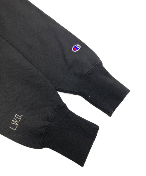 Champion REVERSE WEAVE（チャンピオン リバース ウィーブ）Champion REVERSE WEAVE (チャンピオン リバース ウィーブ) クルーネックスウェットシャツ ブラック サイズ:L 未使用品の古着・服飾アイテム