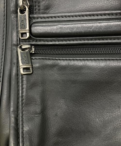 TUMI（トゥミ）TUMI (トゥミ) レザー オーガナイザー ブリーフケース ブラックの古着・服飾アイテム