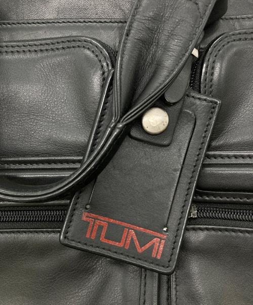 TUMI（トゥミ）TUMI (トゥミ) レザー オーガナイザー ブリーフケース ブラックの古着・服飾アイテム