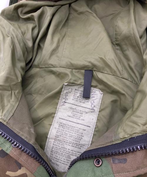 US ARMY（ユーエスアーミー）US ARMY (ユーエスアーミー) ECWCS/PARKA COLD WEATHER CAMOUFLA グリーン サイズ:Mの古着・服飾アイテム