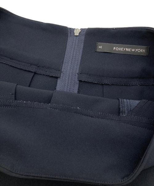 FOXEY NEWYORK（フォクシーニューヨーク）FOXEY NEWYORK (フォクシーニューヨーク) ミディアムスカート ネイビー サイズ:SIZE40の古着・服飾アイテム