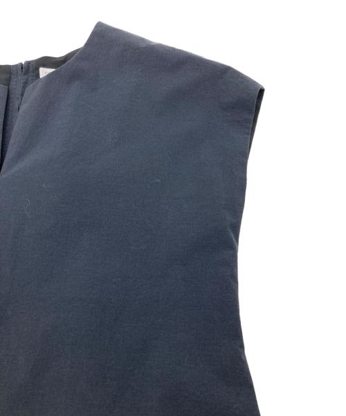 FOXEY NEWYORK（フォクシーニューヨーク）FOXEY NEWYORK (フォクシーニューヨーク) ノースリーブワンピース ネイビー サイズ:40の古着・服飾アイテム