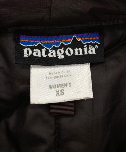 Patagonia（パタゴニア）Patagonia (パタゴニア) ダウンフーデットコート ブラウン サイズ:XSの古着・服飾アイテム