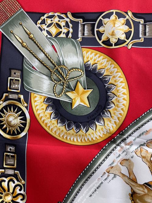 HERMES（エルメス）HERMES (エルメス) CHEVAUX DETRAIT 輓馬/カレ90 レッドの古着・服飾アイテム