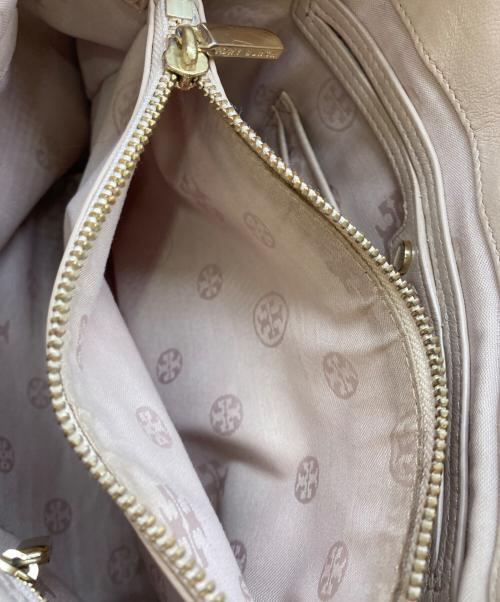 TORY BURCH（トリーバーチ）TORY BURCH (トリーバーチ) キルティングトートバッグ ベージュの古着・服飾アイテム