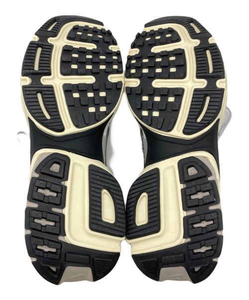 NIKE（ナイキ）NIKE (ナイキ) V2K RUN SUMMIT WHITE/METALLIC SILVER グレー×シルバー サイズ:30の古着・服飾アイテム