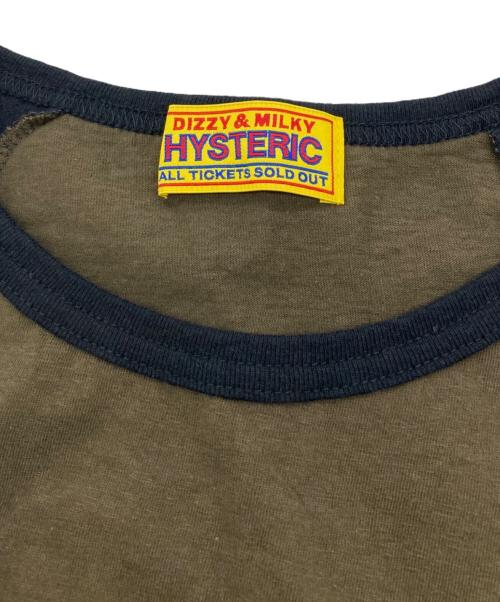 Hysteric Glamour（ヒステリックグラマー）Hysteric Glamour (ヒステリックグラマー) HIGH VOLTAGE Tシャツ ブラック×カーキ サイズ:Fの古着・服飾アイテム