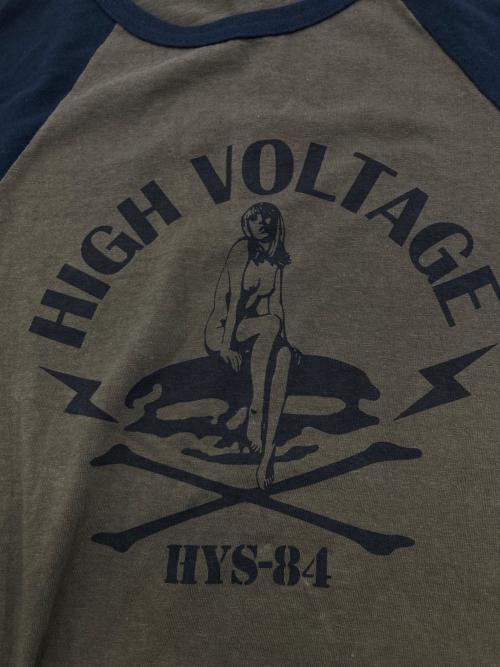 Hysteric Glamour（ヒステリックグラマー）Hysteric Glamour (ヒステリックグラマー) HIGH VOLTAGE Tシャツ ブラック×カーキ サイズ:Fの古着・服飾アイテム