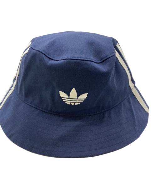 adidas（アディダス）adidas (アディダス) oasis (オアシス) バケットハット ネイビー 未使用品の古着・服飾アイテム