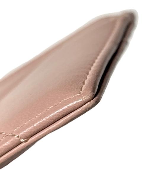 VALENTINO（ヴァレンティノ）VALENTINO (ヴァレンティノ) ワンスタッズレザーコインケース ベージュの古着・服飾アイテム