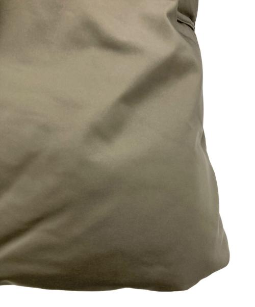 BEAUTY&YOUTH（ビューティーアンドユース）BEAUTY&YOUTH (ビューティーアンドユース) BY ”小松マテーレ” ファー ダウンジャケット カーキ サイズ:Lの古着・服飾アイテム