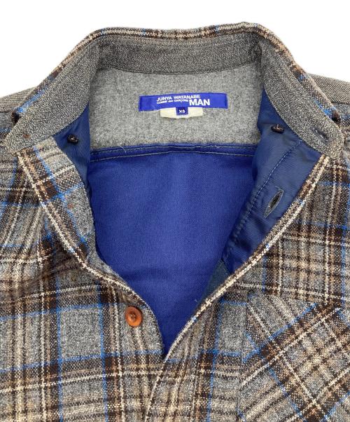 JUNYA WATANABE MAN（ジュンヤワタナベマン）JUNYA WATANABE MAN (ジュンヤワタナベマン) 切替シャツ グレー×ネイビー サイズ:ｘｓの古着・服飾アイテム