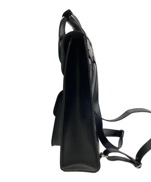 Dr.Martens（ドクターマーチン）Dr.Martens (ドクターマーチン) KIEV_SMOOTH_SMALL_LEATHER_BACKPACK_BLACKの古着・服飾アイテム