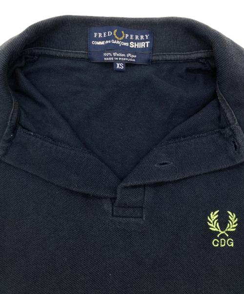FRED PERRY（フレッドペリー）FRED PERRY (フレッドペリー) COMME des GARCONS (コムデギャルソン) ポロシャツ ネイビー サイズ:XSの古着・服飾アイテム
