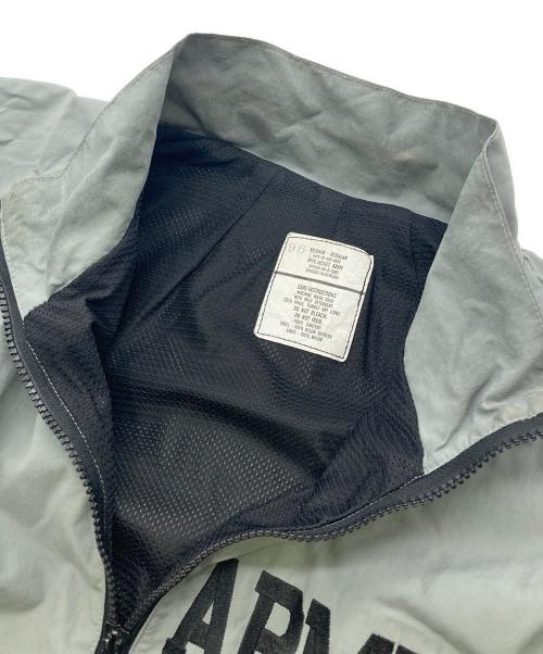 US ARMY（ユーエスアーミー）US ARMY (ユーエスアーミー) 99年製 IPFUトレーニングジャケット グレー サイズ:Mの古着・服飾アイテム
