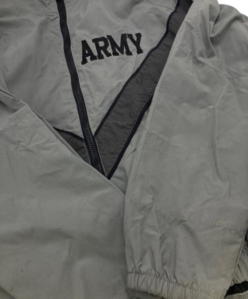 US ARMY（ユーエスアーミー）US ARMY (ユーエスアーミー) 99年製 IPFUトレーニングジャケット グレー サイズ:Mの古着・服飾アイテム