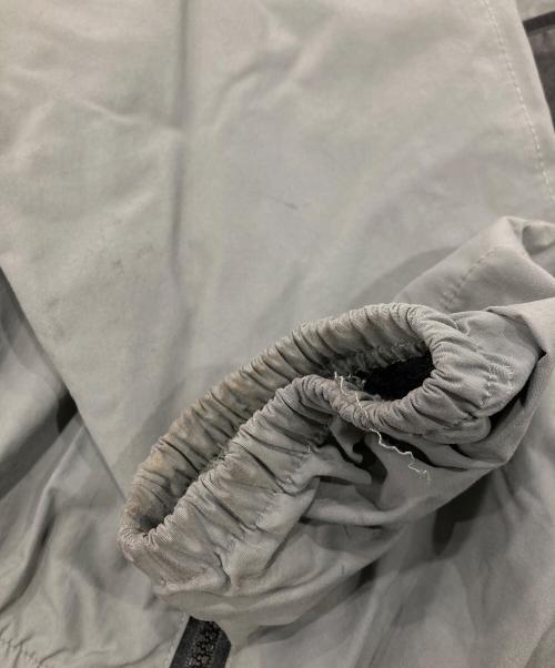 US ARMY（ユーエスアーミー）US ARMY (ユーエスアーミー) 99年製 IPFUトレーニングジャケット グレー サイズ:Mの古着・服飾アイテム