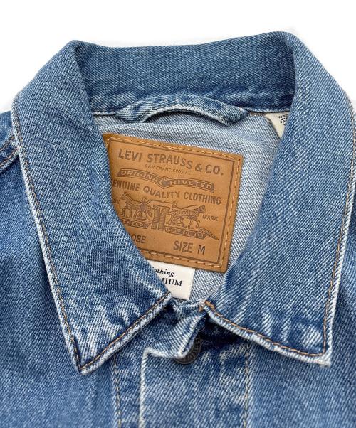 LEVI'S（リーバイス）LEVI'S (リーバイス) STAY LOOSE TRUCKER デニムジャケット インディゴ サイズ:Mの古着・服飾アイテム