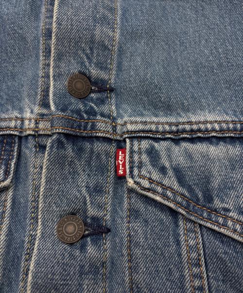 LEVI'S（リーバイス）LEVI'S (リーバイス) STAY LOOSE TRUCKER デニムジャケット インディゴ サイズ:Mの古着・服飾アイテム