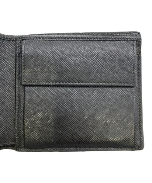 PRADA（プラダ）PRADA (プラダ) サフィアーノクロコレザー2つ折り財布の古着・服飾アイテム