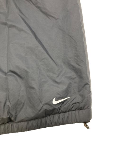 NIKE（ナイキ）NIKE (ナイキ) Therma-FIT ランニングベスト/トレイル PrimaLoft ブラック サイズ:M 未使用品の古着・服飾アイテム