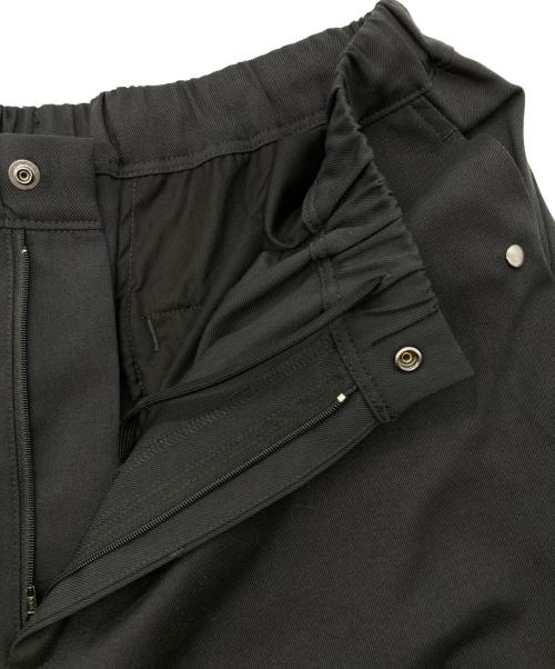 URBAN RESEARCH（アーバンリサーチ）URBAN RESEARCH (アーバンリサーチ) Dad EASY WIDE PANTS ブラック サイズ:2の古着・服飾アイテム