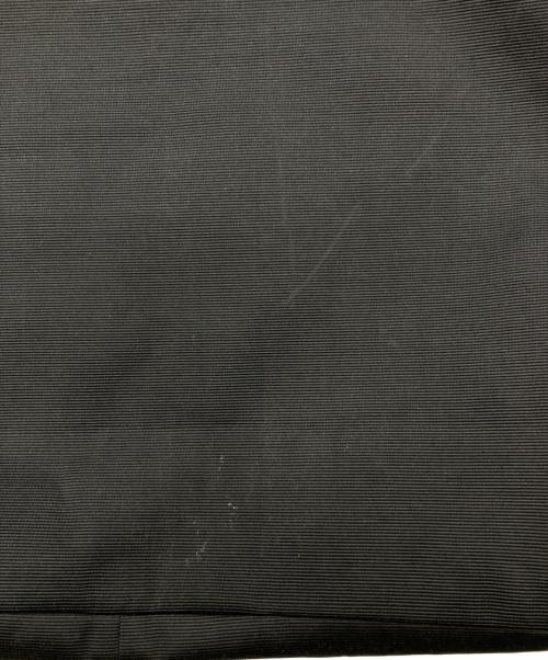 FENDI（フェンディ）FENDI (フェンディ) ロゴ トートバッグ ブラックの古着・服飾アイテム