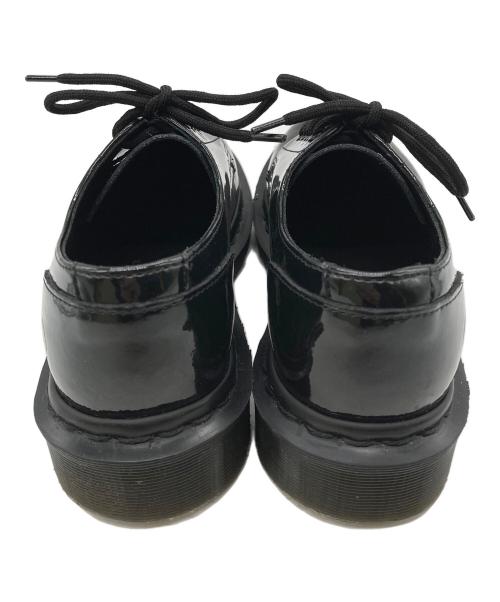 Dr.Martens（ドクターマーチン）Dr.Martens (ドクターマーチン) FRAGMENT DESIGN (フラグメントデザイン) Hollingborn 5HOLE SHOES ブラック サイズ:UK4の古着・服飾アイテム