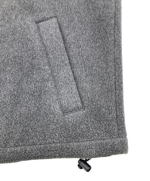 BURBERRY GOLF（バーバリーゴルフ）BURBERRY GOLF (バーバリーゴルフ) 裏地ノバチェック フリースベスト グレー サイズ:Mの古着・服飾アイテム