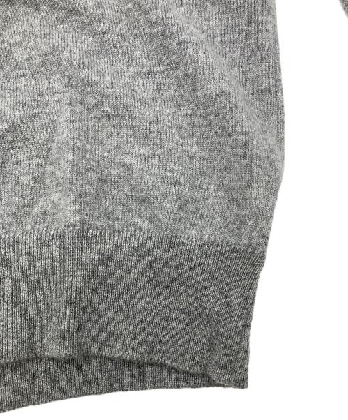 JOHNSTONS（ジョンストンズ）JOHNSTONS (ジョンストンズ) カシミヤタートルネックニット グレー サイズ:40の古着・服飾アイテム