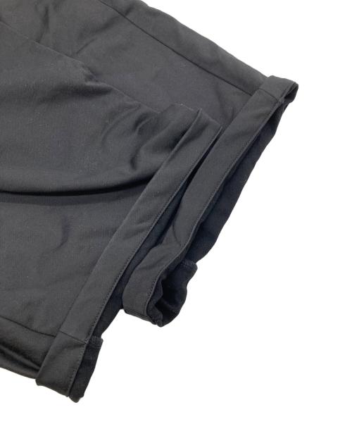 H.I.P. by SOLIDO（エイチアイピーバイソリード）H.I.P. by SOLIDO (エイチアイピーバイソリード) ナイロン 裏毛 シャーリング ショートパンツ ブラック サイズ:04の古着・服飾アイテム