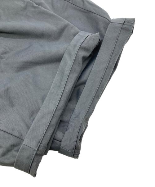 H.I.P. by SOLIDO（エイチアイピーバイソリード）H.I.P. by SOLIDO (エイチアイピーバイソリード) ナイロン 裏毛 シャーリング ショートパンツ グレー サイズ:04の古着・服飾アイテム