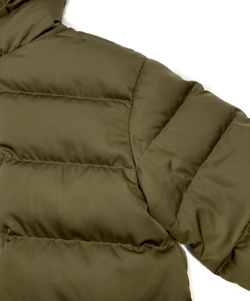 BEAUTY&YOUTH（ビューティーアンドユース）BEAUTY&YOUTH (ビューティーアンドユース) タフタミドルフードリバーシブルダウンジャケット オリーブ サイズ:Mの古着・服飾アイテム