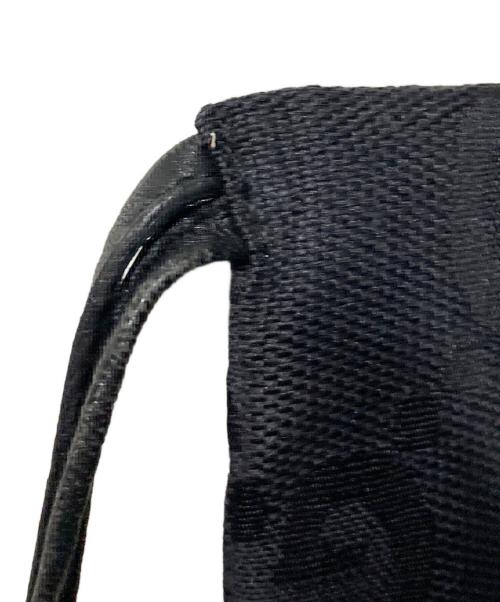 GUCCI（グッチ）GUCCI (グッチ) 巾着ポーチ ブラックの古着・服飾アイテム