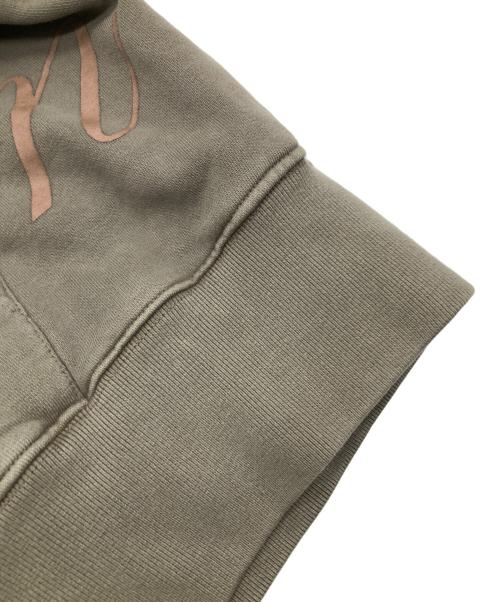 BOILER ROOM（ボイラールーム）BOILER ROOM (ボイラールーム) UMBRO (アンブロ) BUBBLE HOOD STONE カーキ サイズ:Mの古着・服飾アイテム