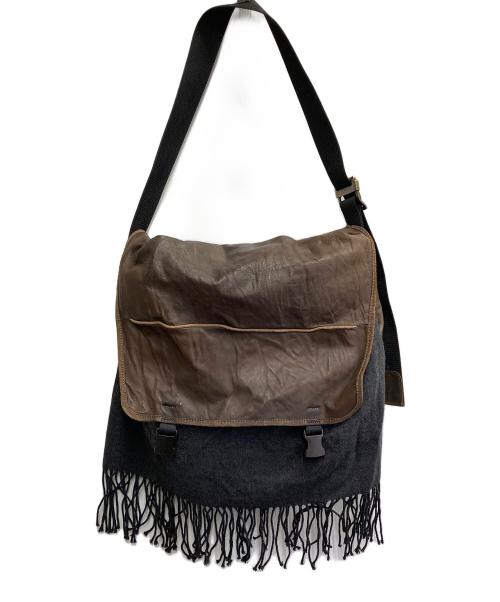 MIHARA YASUHIRO（ミハラヤスヒロ）MIHARA YASUHIRO (ミハラヤスヒロ) アーカイブ マフラードッキングメッセンジャーバッグ ブラウンの古着・服飾アイテム