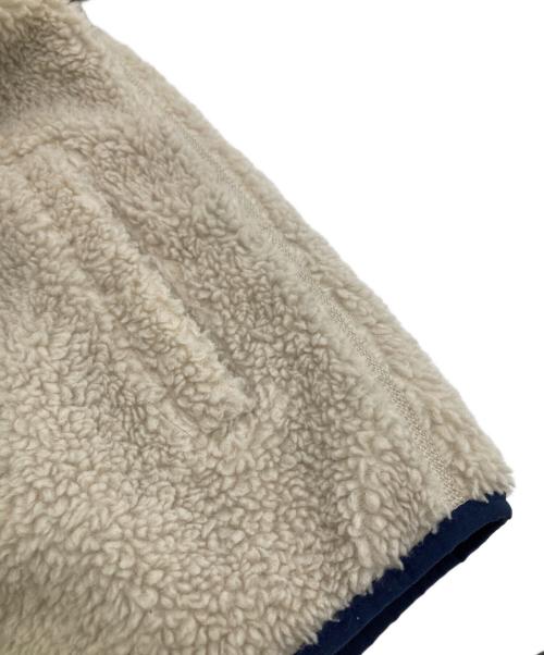 Patagonia（パタゴニア）Patagonia (パタゴニア) キッズ・リバーシブル・レディ・フレディ・フーディ ネイビー×ベージュ サイズ:不明（記載無し）の古着・服飾アイテム