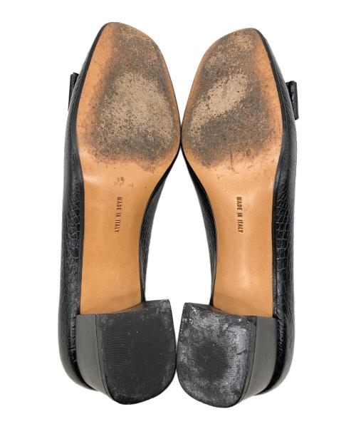 Salvatore Ferragamo（サルヴァトーレ フェラガモ）Salvatore Ferragamo (サルヴァトーレ フェラガモ) 型押しパンプス ブラック サイズ:5.5Cの古着・服飾アイテム