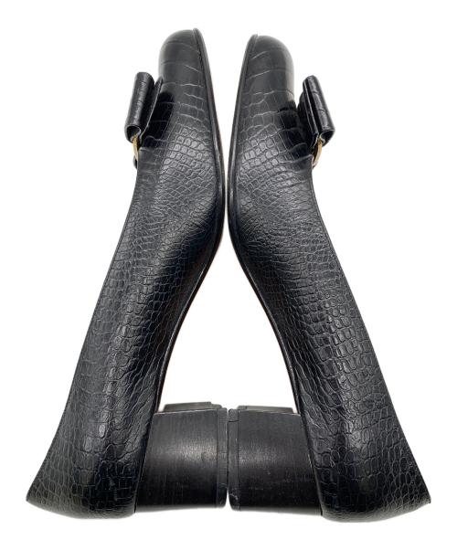 Salvatore Ferragamo（サルヴァトーレ フェラガモ）Salvatore Ferragamo (サルヴァトーレ フェラガモ) 型押しパンプス ブラック サイズ:5.5Cの古着・服飾アイテム