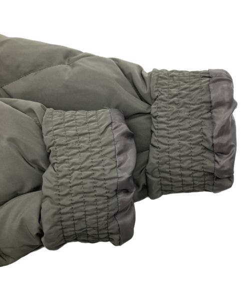 Acuta（アクータ）Acuta (アクータ) マットタフタキルティングロングダウン オリーブ サイズ:38の古着・服飾アイテム