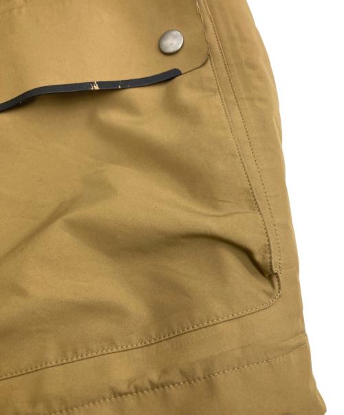 NIKE ACG（ナイキエーシージー）NIKE ACG (ナイキエーシージー) GORE-TEX マウンテンパーカー ベージュ サイズ:Mの古着・服飾アイテム