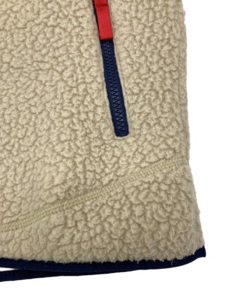 Patagonia（パタゴニア）Patagonia (パタゴニア) キッズ・レトロ・パイル・ジャケット ベージュ サイズ:XL（キッズ）の古着・服飾アイテム