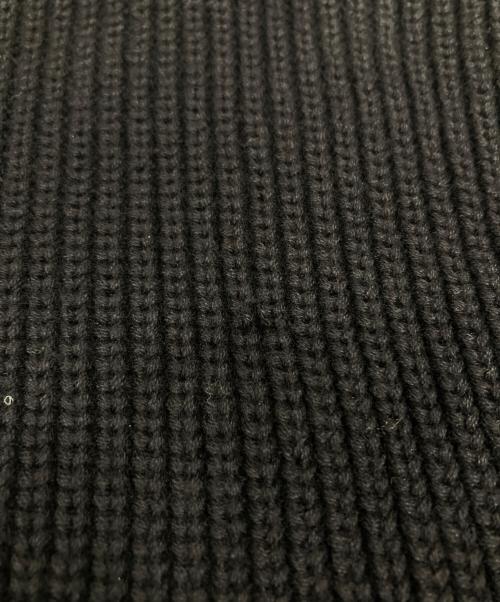 Calvin Klein Jeans（カルバンクラインジーンズ）Calvin Klein Jeans (カルバンクラインジーンズ) 首ロゴタートルネックニット ブラック サイズ:Mの古着・服飾アイテム